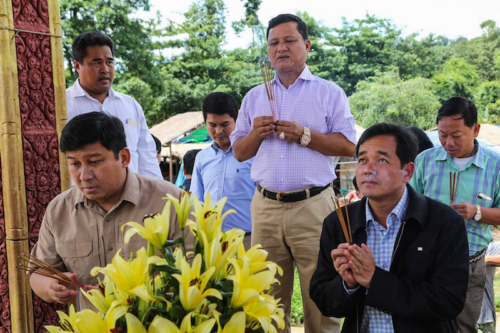 ​មេ​ឈ្មួញ​ឈើ​ឈ្មោះ​តាំង អៀង​មាន​ងារ​ជា​ឧកញ្ញា មាន​អំណាច​កាប់បំផ្លាញ​ព្រៃឈើ ក្នុង​ស្រុក​វាលវែង និង​ស្រុក​ភ្នំក្រវាញ ខេត្តពោធិ៍សាត់​អាជ្ញាប័ណ​ខ្មោច​ក្រុមហ៊ុន​(MDS)​របស់​លោក​ឧញ្ញ៉ា​ទ្រី ភាព​