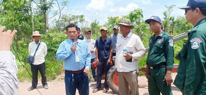 ​ប្រជាពលរដ្ឋ​ចោទ​លោក​យ៉ារ៉ា​យោធា​មាន​ឥទ្ធិពល​ខ្លាំង​ហ៊ាន​យក​គ្រឿងចក្រ​ដើរ​រំលោភ​ឈូសឆាយដី ប្រពល​រដ្ឋ​ជាង​៦០​គ្រួសារ រស់​នៅក្នុង​ឃុំ​ក្រាំង​ល្វារ​ស្រុក​សាមគ្គី​មានជ័យ​