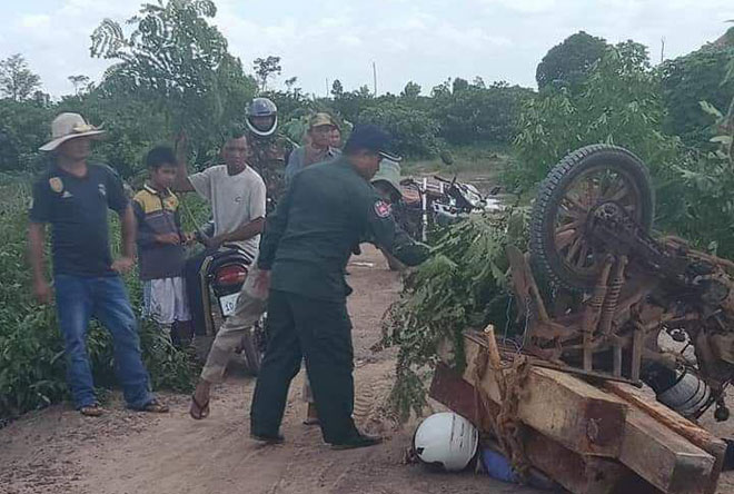 ​បទល្មើស​ព្រៃឈើ​ឌឹ​គណកម្មការប​ង្ក្រា​ប​បទ​ល្មើស​ធនធាន​ធម្មជាតិ​តែ​មិន​ដក​ហូត​សម្ភារៈ​