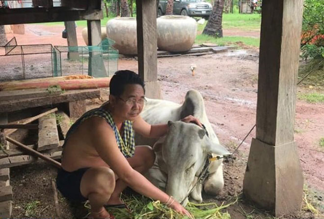 ​តើ​អាច​ទេ​ថា​លោក​សេង​សុវណ្ណ​រ៉ា​អតីត​អនុរដ្ឋលេខាធិការ​ក្រសួង​យុត្តិធម៍​អាច​ទន្ទ្រានយ​កដី​ព្រៃ រដ្ឋ ប្រមាណ​១​ពាន់​ហិកតា​នៅ​ណ្ឌ​ល​គី​រី​ធ្វើ​កម្មសិទ្ធិ​ផ្ទាល់ខ្លួន​ដោយ​គ្មាន​អ្នក​ពាក់​ពន្ធ័​