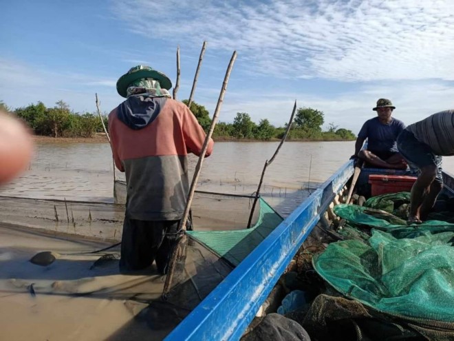 ​បទល្មើស​នេសាទ​កើតឡើង​ក្នុង​ដែន​សហគមន៍​នេសាទ​មន្ត្រីជលផល​ស្ងៀមឈឹង​